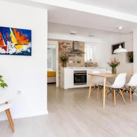 Apartment Dida Centar *